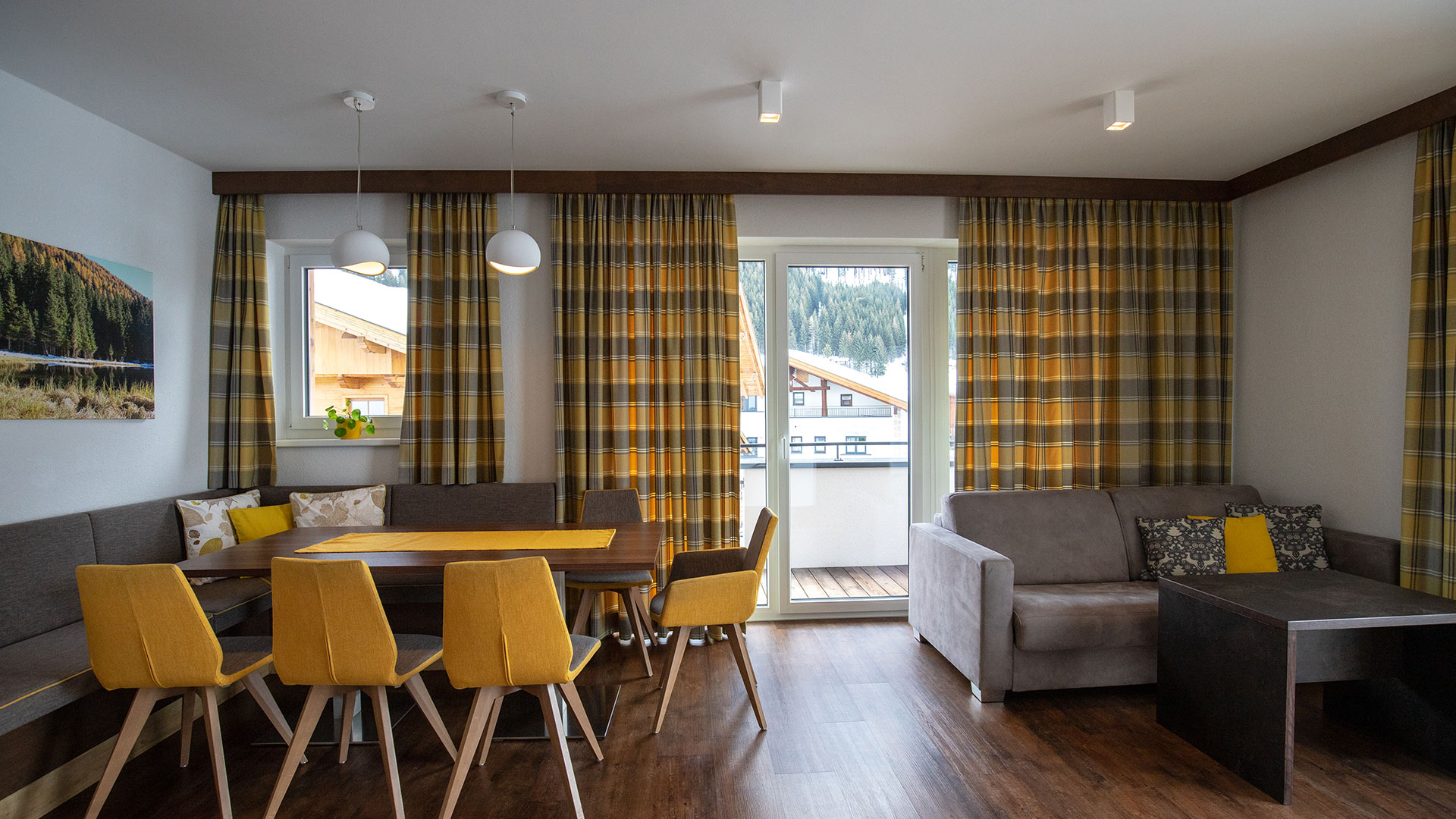 Ferienwohnung Ischgl | Wohnbereich 6 Personen
