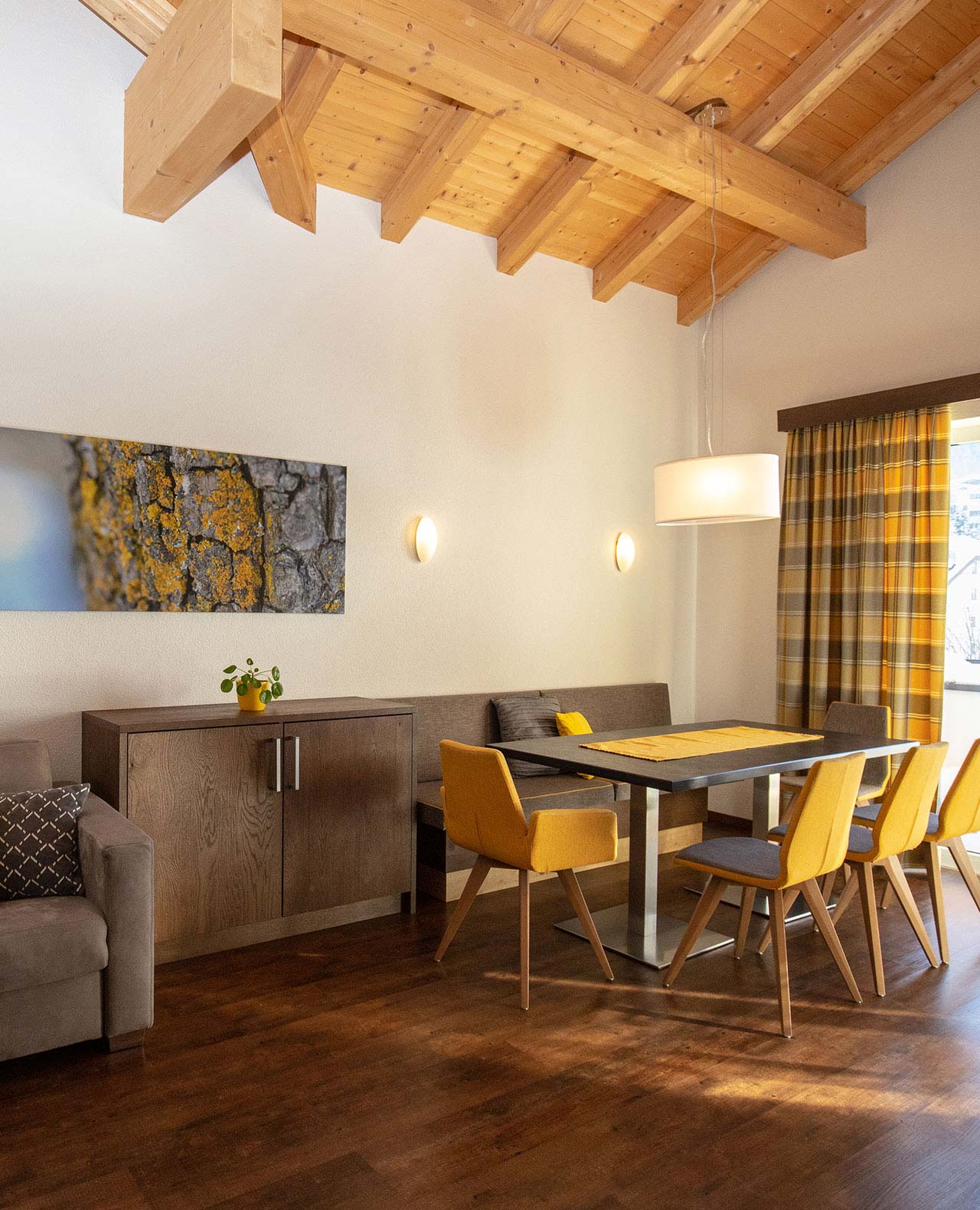 Ferienwohnung Ischgl | Wohnbereich 6 Personen